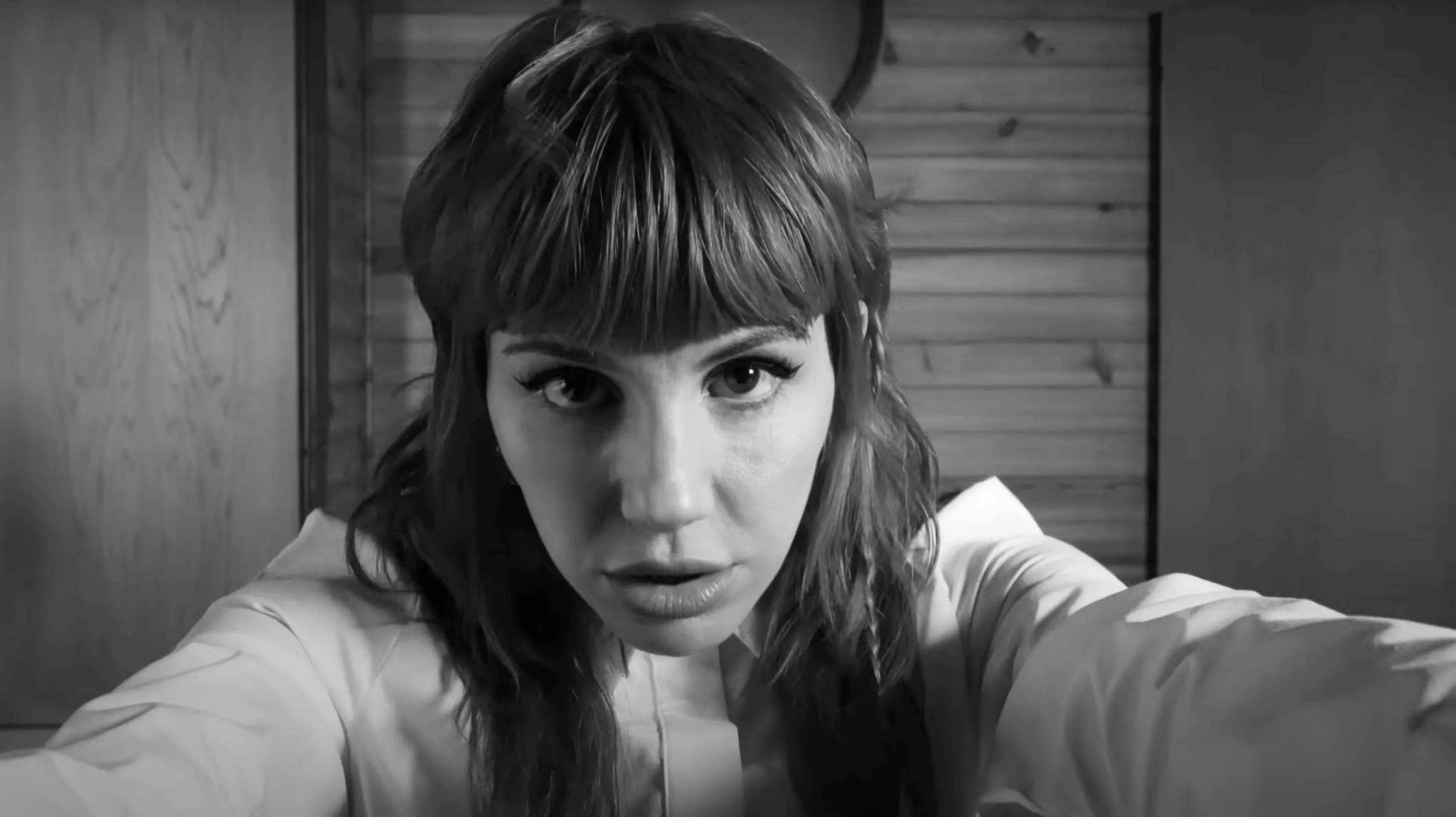 Angy – Sé quién soy, version alternative, violon